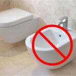 wc e bidet e segno di divieto