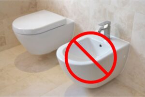 wc e bidet e segno di divieto